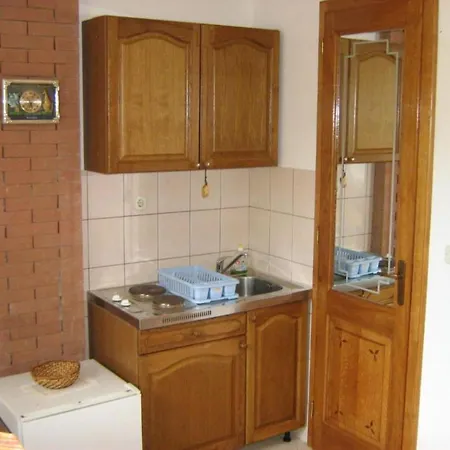 President - One Bedroom With Terrace And Sea View 5 *
