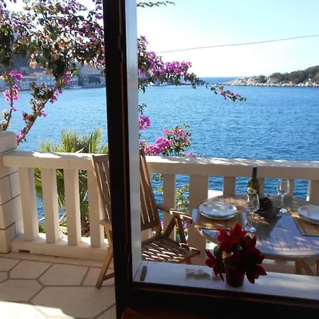 President - One Bedroom With Terrace And Sea View 5 * Lastovo