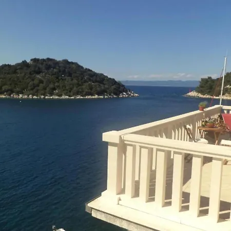 President - One Bedroom With Terrace And Sea View 5 * Lastovo