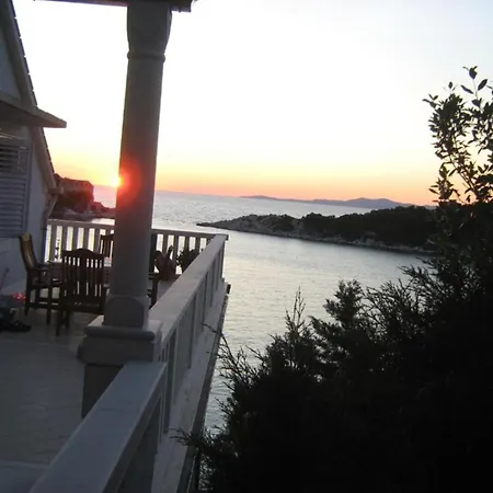 President - One Bedroom With Terrace And Sea View 5 Lastovo