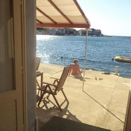 President - One Bedroom With Terrace And Sea View 5 * Lastovo